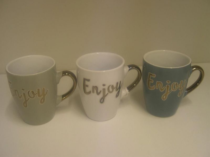 mug "wonder" en ceramica 11,5x8xh.11cm color surti
